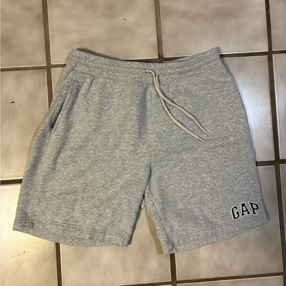 GAP Gray Athletic Shorts with Elastic Waistband and Soft Cotton Blend
